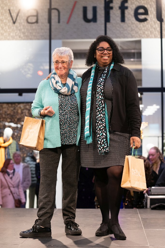 Modeshow 186.jpg
